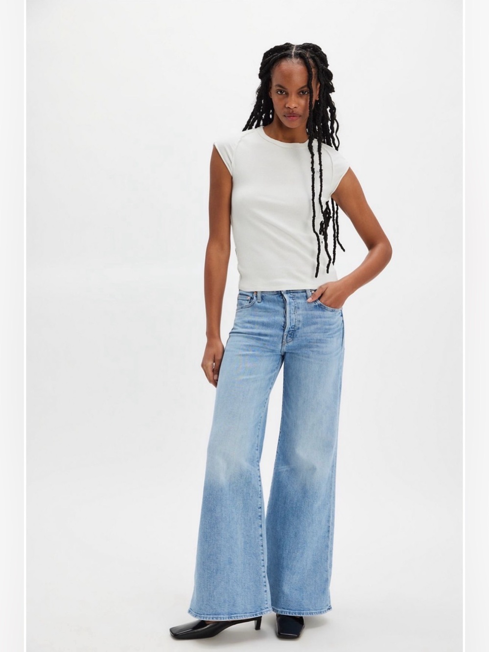 MOTHER The tomcat roller skimp flare jeans size 32 NWOT RETAILS $268